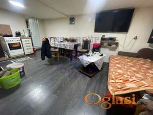 Prizemna kuća u Banoštoru smeštena na odličnoj poziciji!